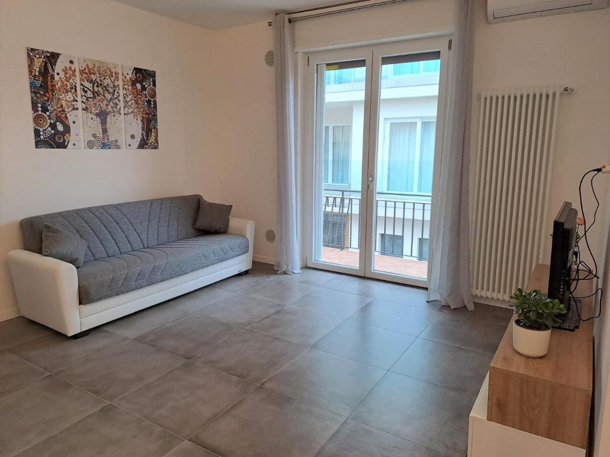 Lux Family Apartment *